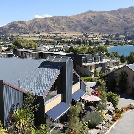 The Moorings Motel And Apartments Wanaka Bagian luar foto