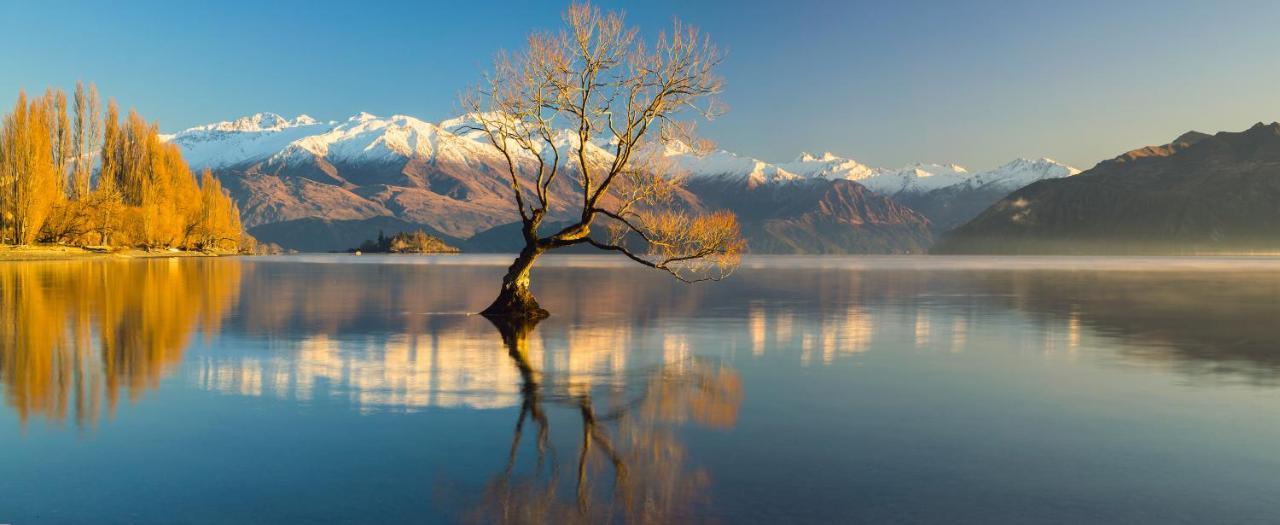 The Moorings Motel And Apartments Wanaka Bagian luar foto