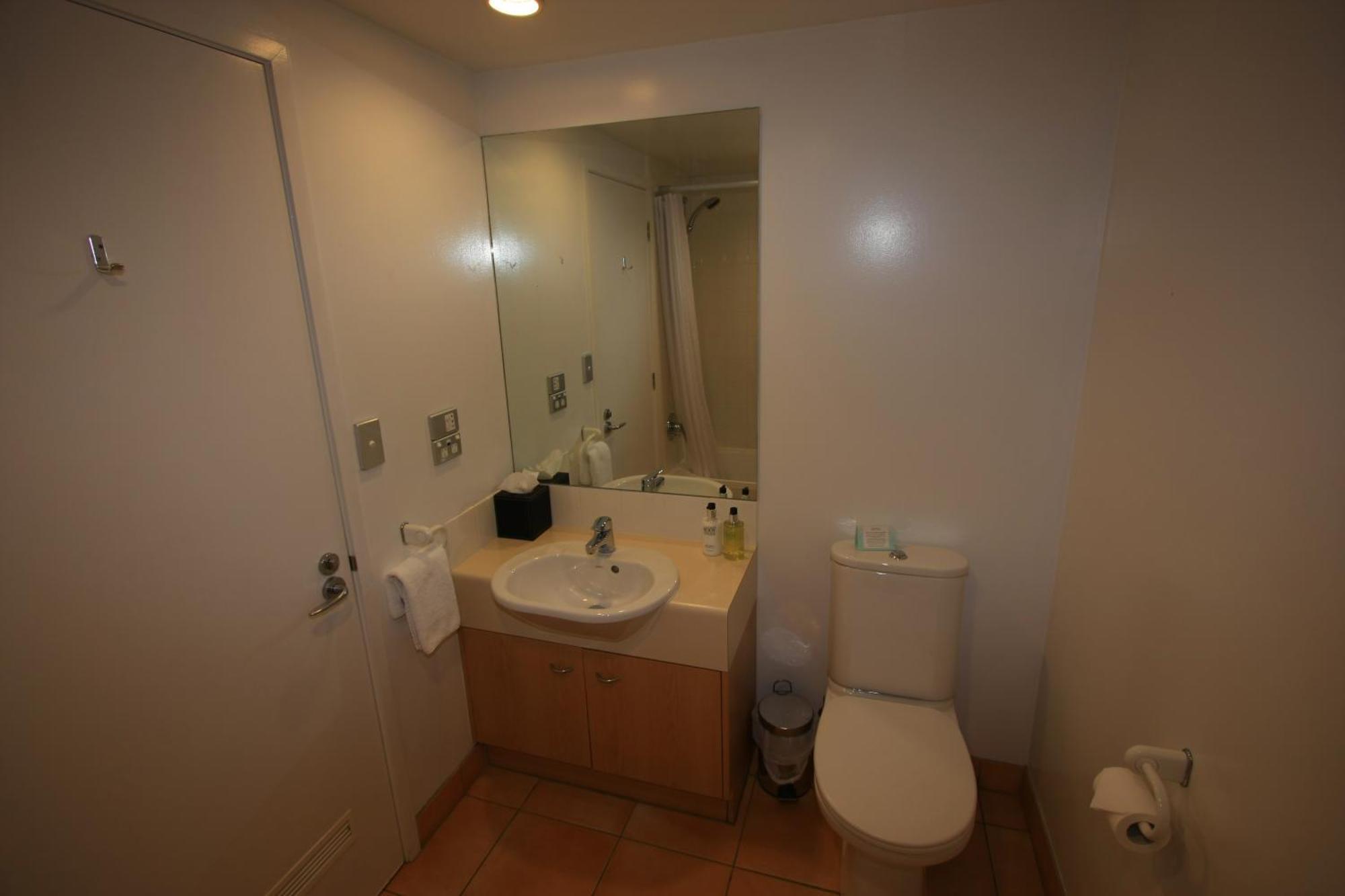 The Moorings Motel And Apartments Wanaka Ruang foto